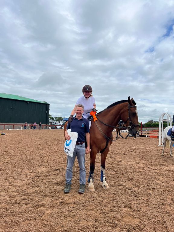 0c45401d-6682-48f1-a415-a9c248aee6d9(1)