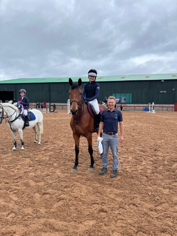 1df2bc50-c4a4-49ea-bc11-088587ecfd21(1)