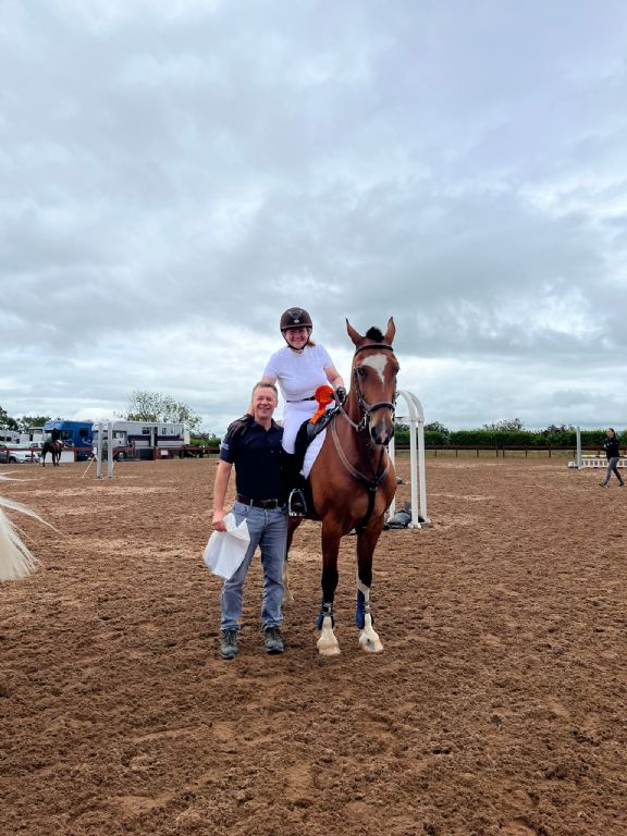 3c0a87d0-5042-4d9f-803e-96c544448659(1)