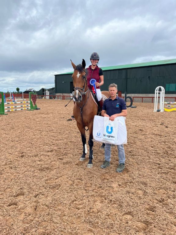 b8440a6f-bc22-45d6-aa32-199c7f0b95ba(1)