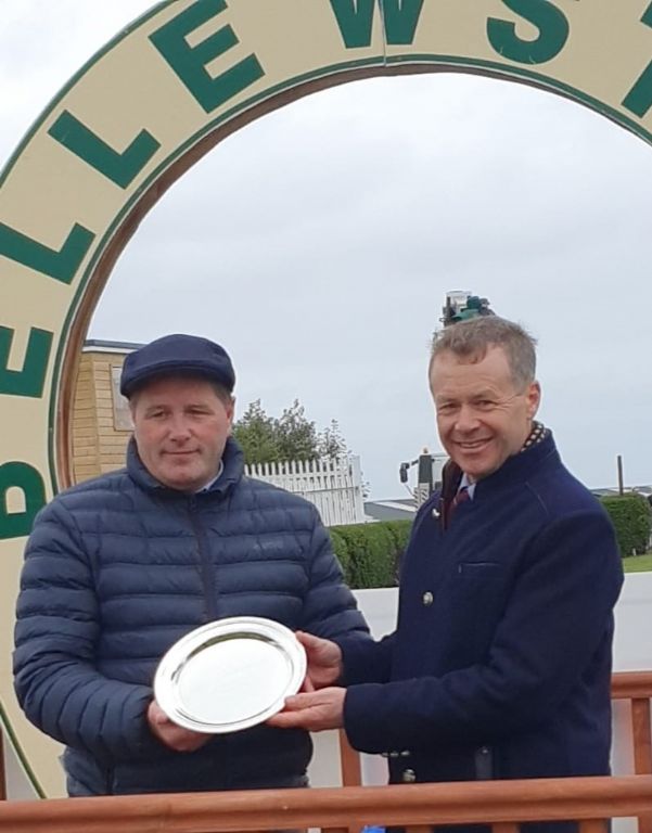 craig with shane from ger lyons - winner of bluegrass horse feed race - 2