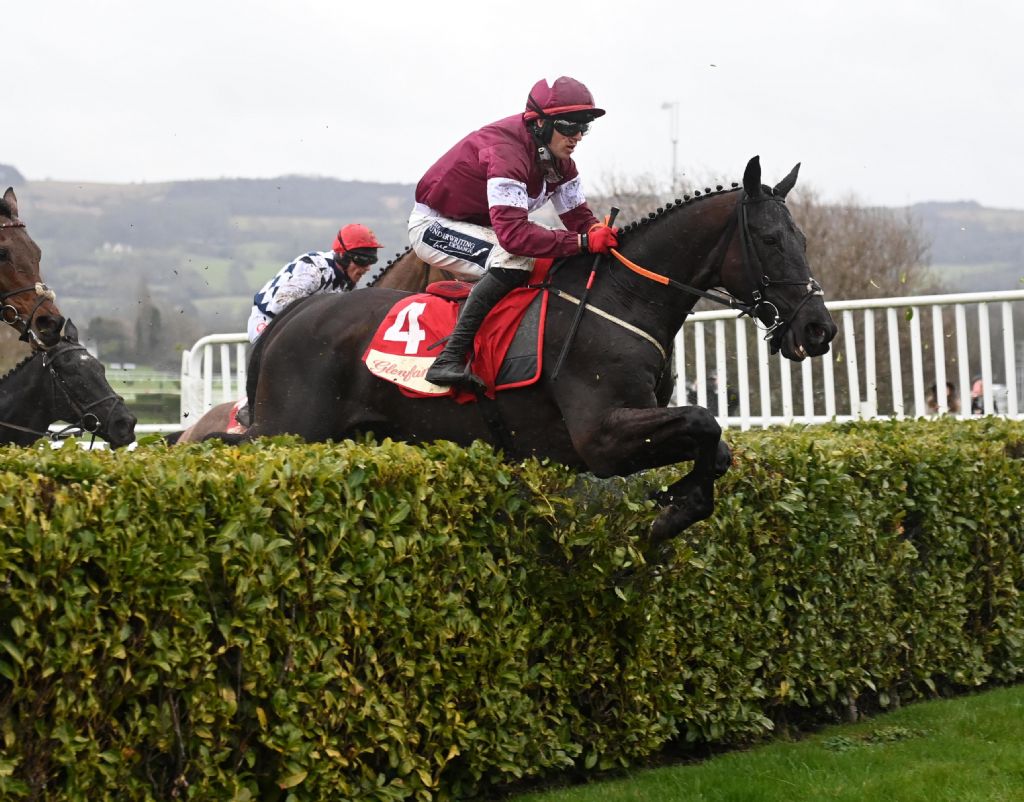 delta work cheltenham 04